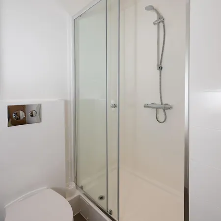 Crow's Nest - Ucc Summer Beds Apartamento