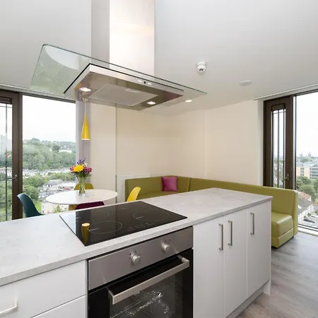 Crow's Nest - Ucc Summer Beds شقة