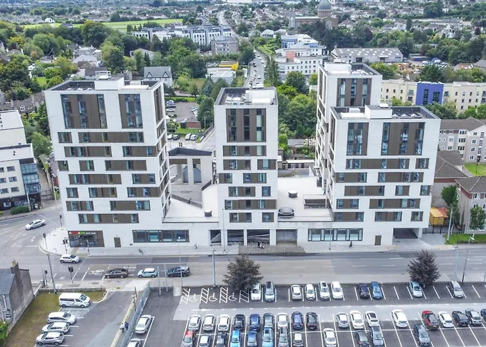 Crow's Nest - Ucc Summer Beds Apartament