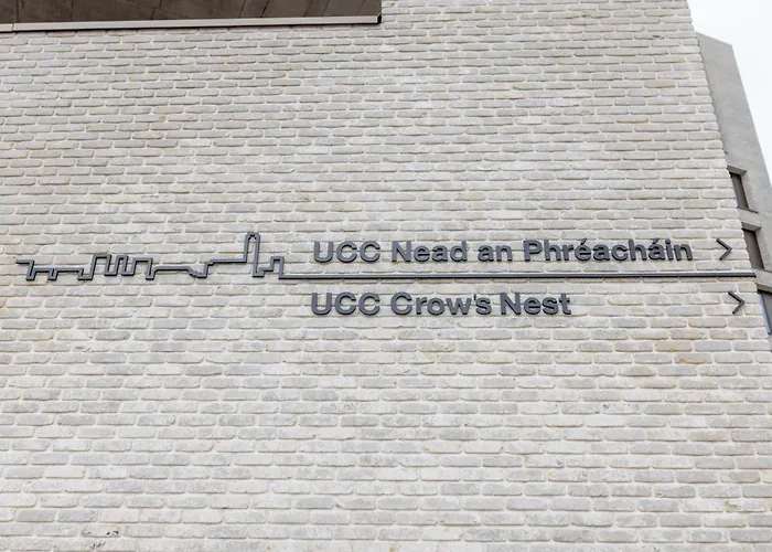 Crow's Nest - Ucc Summer Beds Cork